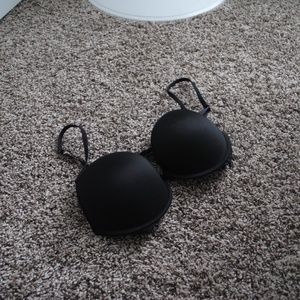 basic black push-up bra